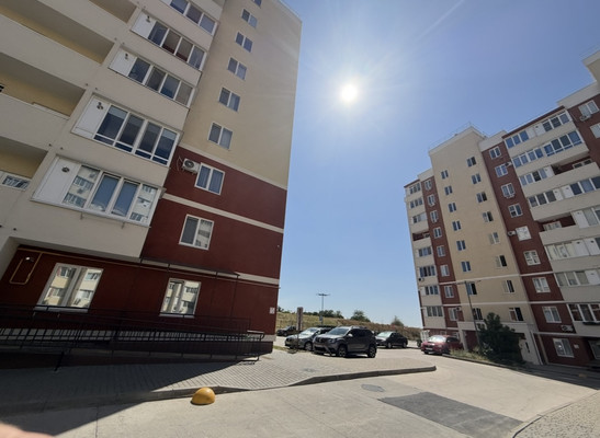 Продам однокомнатную (1-комн.) квартиру, Балаклавская ул, 73г, Симферополь г