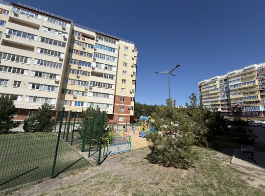 Продам однокомнатную (1-комн.) квартиру, Балаклавская ул, 73г, Симферополь г