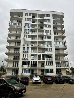 Продам трехкомнатную (3-комн.) квартиру, Черноморская наб, 1Л, Феодосия г