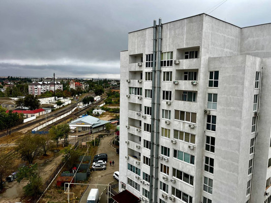 Продам трехкомнатную (3-комн.) квартиру, Черноморская наб, 1Л, Феодосия г