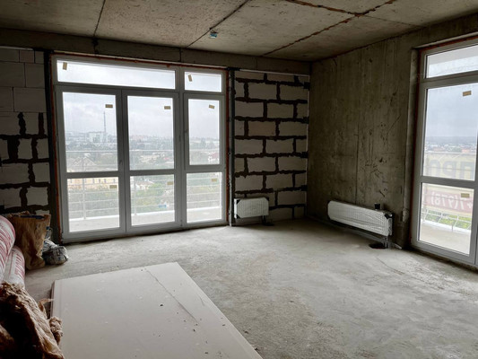 Продам трехкомнатную (3-комн.) квартиру, Черноморская наб, 1Л, Феодосия г