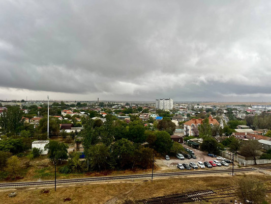 Продам трехкомнатную (3-комн.) квартиру, Черноморская наб, 1Л, Феодосия г