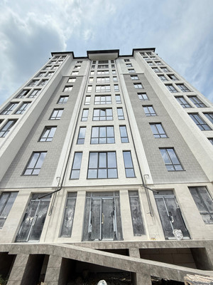 Продам трехкомнатную (3-комн.) квартиру, Чернышевского ул, 167, Нальчик г
