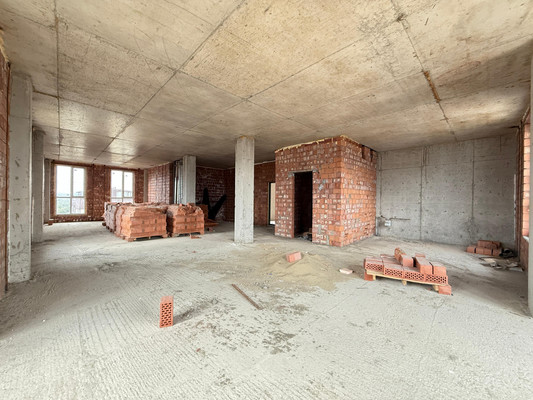 Продам трехкомнатную (3-комн.) квартиру, Чернышевского ул, 167, Нальчик г