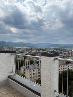 Продам трехкомнатную (3-комн.) квартиру, Чернышевского ул, 167, Нальчик г