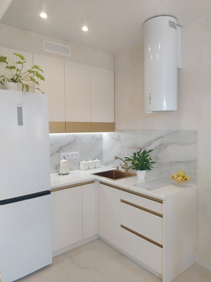 Продам однокомнатную (1-комн.) квартиру, Бородина ул, 69кв, Симферополь г