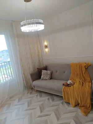 Продам однокомнатную (1-комн.) квартиру, Бородина ул, 69кв, Симферополь г