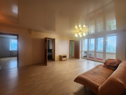 Продам многокомнатную квартиру, Полиграфистов ул, 11кв, Чехов г