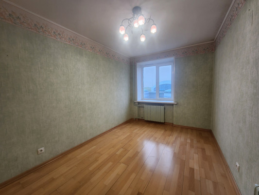 Продам многокомнатную квартиру, Полиграфистов ул, 11кв, Чехов г