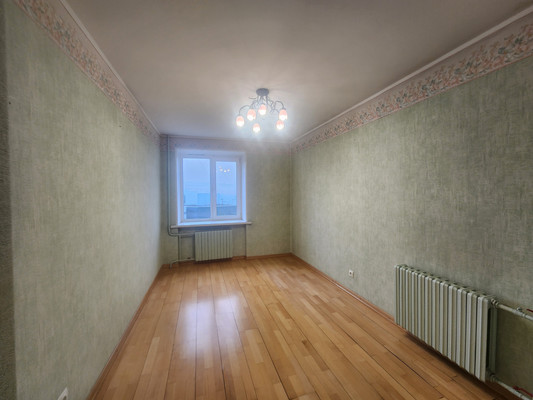 Продам многокомнатную квартиру, Полиграфистов ул, 11кв, Чехов г