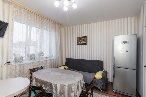 Продам трехкомнатную (3-комн.) квартиру, Красноармейская ул, 4, Ханты-Мансийск г