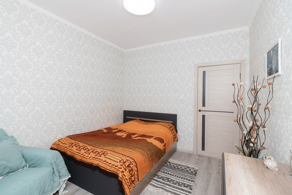 Продам трехкомнатную (3-комн.) квартиру, Красноармейская ул, 4, Ханты-Мансийск г