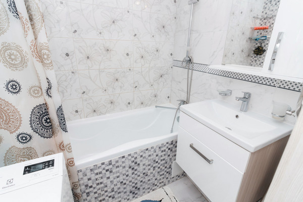 Продам трехкомнатную (3-комн.) квартиру, Красноармейская ул, 4, Ханты-Мансийск г