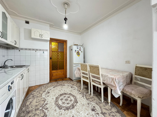 Продам двухкомнатную (2-комн.) квартиру, Тарчокова ул, 54, Нальчик г