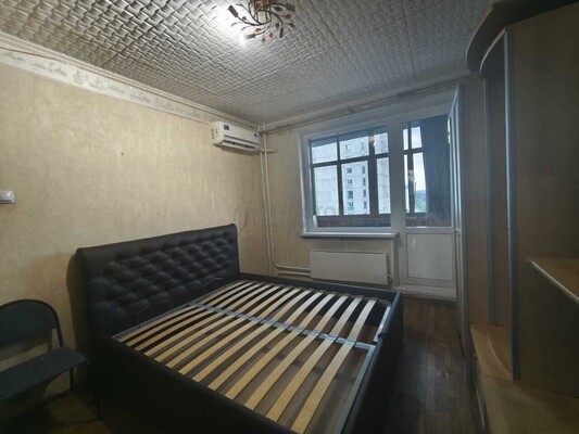 Продам двухкомнатную (2-комн.) квартиру, Неманский проезд, 11, Москва г