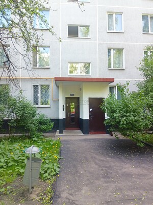 Продам многокомнатную квартиру, Россошанская ул, 13к3, Москва г