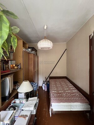 Продам двухкомнатную (2-комн.) квартиру, Железнодорожный проезд, 13, Красногорск г