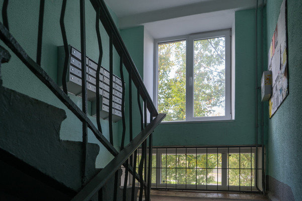 Продам двухкомнатную (2-комн.) квартиру, Новоселов ул, 4, Гатчина г