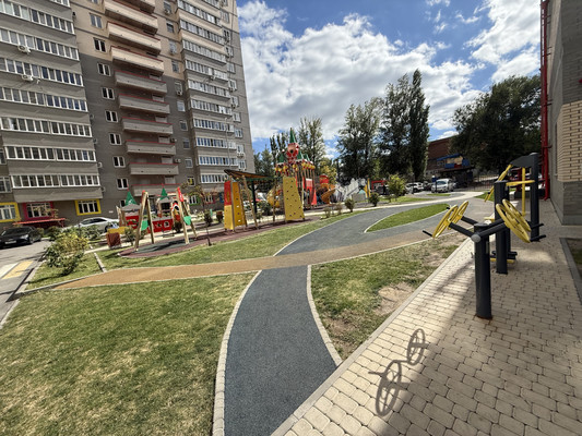 Продам трехкомнатную (3-комн.) квартиру, 40-летия Победы пр-кт, 63/176, Ростов-на-Дону г