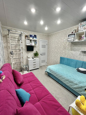 Продам трехкомнатную (3-комн.) квартиру, Ладожская ул, 123, Пенза г