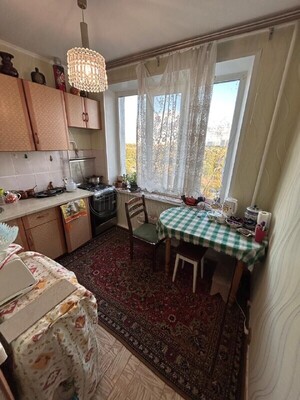 Продам двухкомнатную (2-комн.) квартиру, Каспийская ул, 10, Москва г
