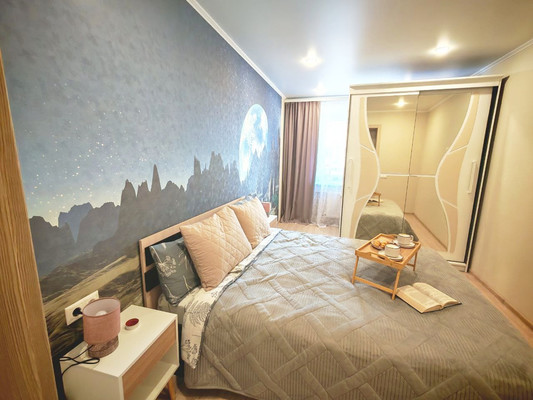 Продам трехкомнатную (3-комн.) квартиру, Ютазинская ул, 6Бк1, Казань г