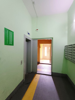 Продам двухкомнатную (2-комн.) квартиру, Лежневская ул, 213, Иваново г