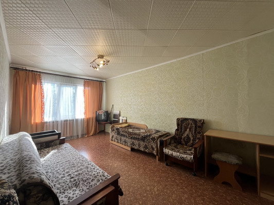 Продам двухкомнатную (2-комн.) квартиру, Суворова ул, 170А, Пенза г
