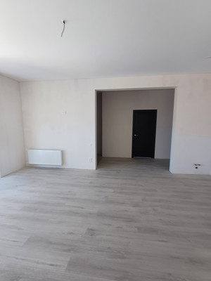 Продам дом, Жукова ул, 1а, Новозбурьевка с, 0 км от города