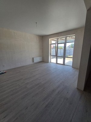 Продам дом, Жукова ул, 1а, Новозбурьевка с, 0 км от города