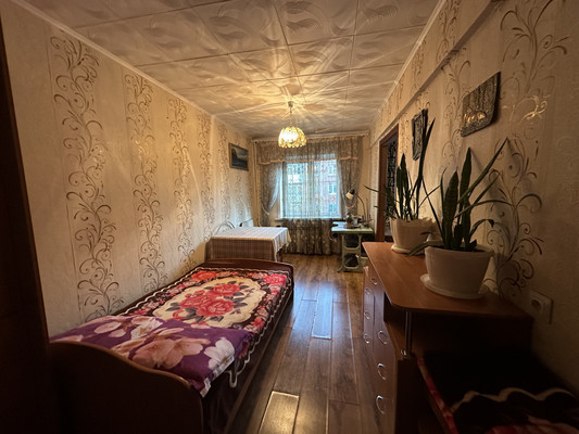 Продам двухкомнатную (2-комн.) квартиру, Розы Люксембург ул, 255, Иркутск г