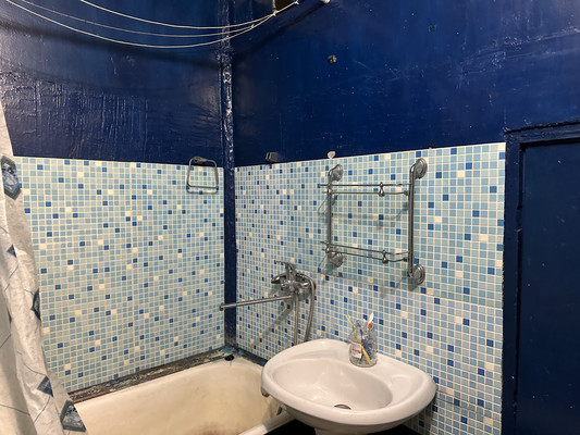 Продам двухкомнатную (2-комн.) квартиру, Розы Люксембург ул, 255, Иркутск г