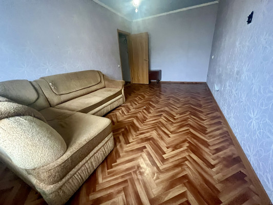 Продам двухкомнатную (2-комн.) квартиру, Интернациональная ул, 225, Барнаул г