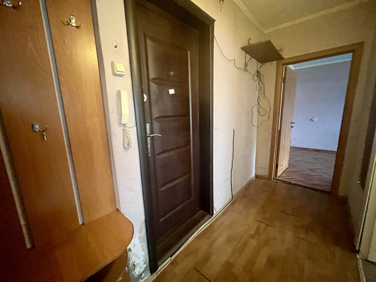 Продам двухкомнатную (2-комн.) квартиру, Интернациональная ул, 225, Барнаул г
