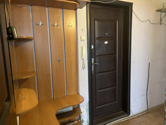 Продам двухкомнатную (2-комн.) квартиру, Интернациональная ул, 225, Барнаул г