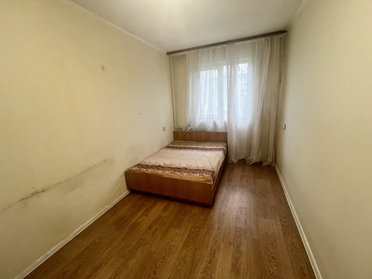 Продам двухкомнатную (2-комн.) квартиру, Интернациональная ул, 225, Барнаул г
