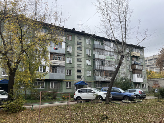 Продам двухкомнатную (2-комн.) квартиру, Интернациональная ул, 225, Барнаул г