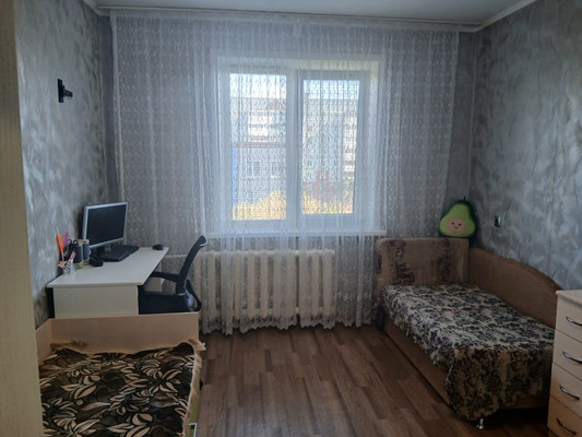 Продам двухкомнатную (2-комн.) квартиру, Лукина ул, 11к1, Казань г
