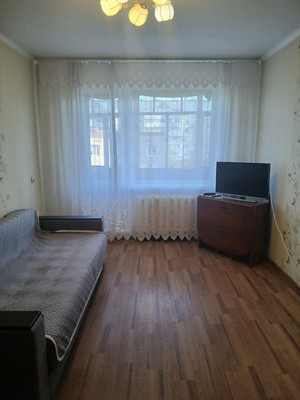 Продам двухкомнатную (2-комн.) квартиру, Лукина ул, 11к1, Казань г