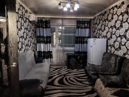 Продам двухкомнатную (2-комн.) квартиру, Забойщика ул, 20, Черемхово г