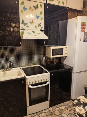 Продам двухкомнатную (2-комн.) квартиру, Забойщика ул, 20, Черемхово г