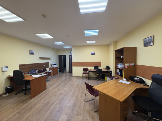 Сдам коммерческое помещение 40 м2, Советский пр-кт, 105кБ, Калининград г