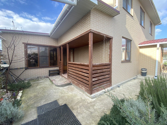 Продам гостиницу 350 м2, Майора Жукова ул, 37, Витязево с