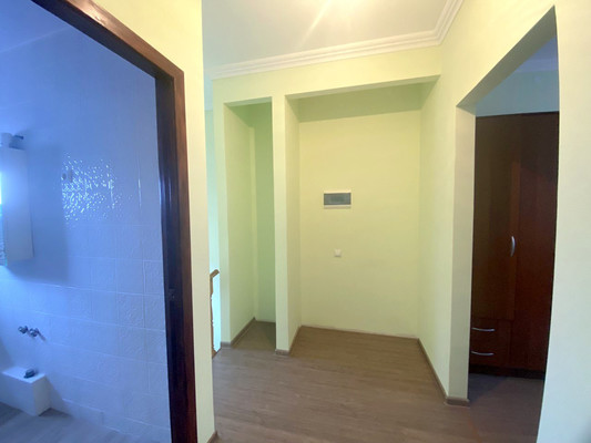 Продам гостиницу 350 м2, Майора Жукова ул, 37, Витязево с