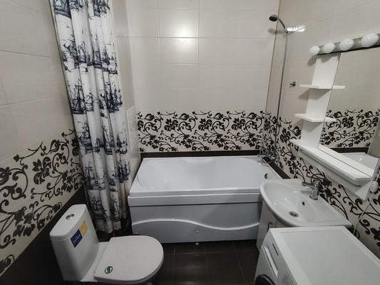 Сдам однокомнатную (1-комн.) квартиру, Воронцовский б-р, 20к3, Мурино п