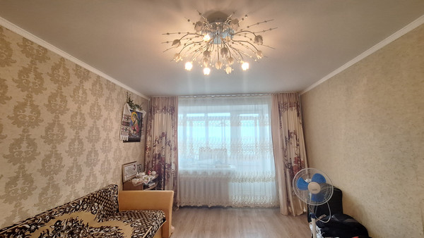 Продам двухкомнатную (2-комн.) квартиру, Карла Маркса ул, 24, Ишим г