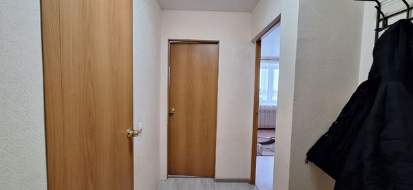 Продам однокомнатную (1-комн.) квартиру, Малая Садовая ул, 101, Ишим г