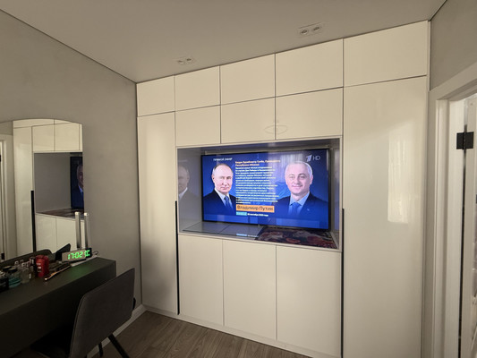 Продам двухкомнатную (2-комн.) квартиру, Бородина ул, 59В, Симферополь г