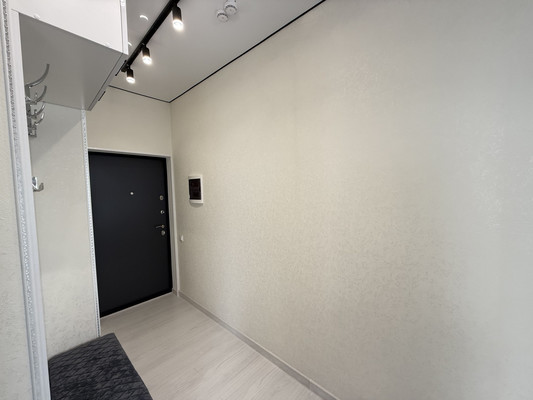 Продам однокомнатную (1-комн.) квартиру, Александра Суворова пр-кт, 15к7, Симферополь г