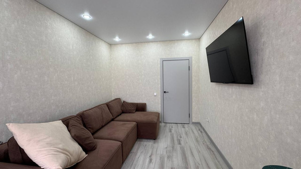 Продам двухкомнатную (2-комн.) квартиру, им. Мурата Ахеджака ул, 10ка, Краснодар г